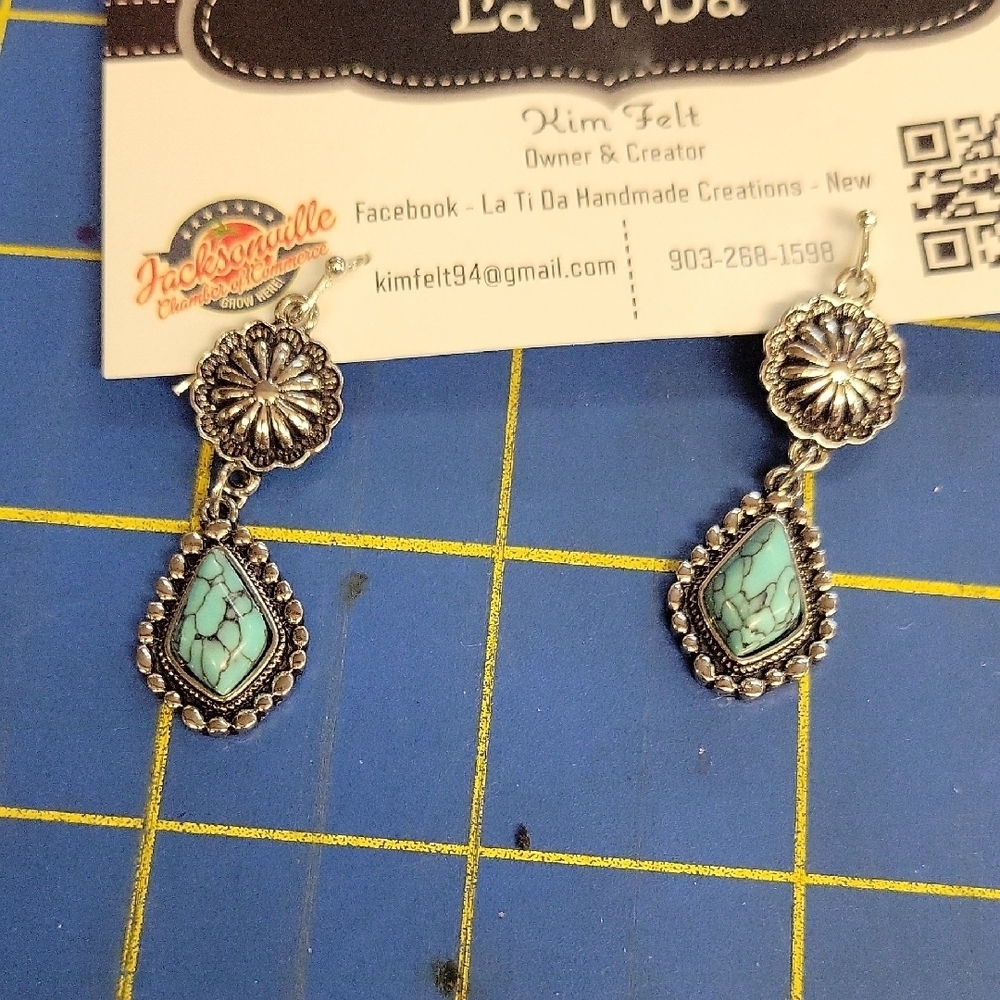 Silver Tone Turquoise Faux Boheimn Western Earrings